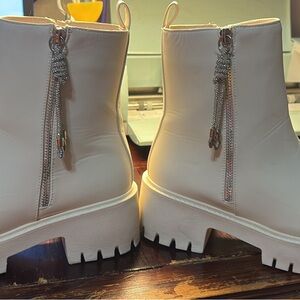 Rue21 Cream Platform Ankle Boots with Tassel Zips